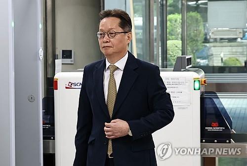 (LEAD) Ex-KTV chief indicted over alleged insurrection propaganda