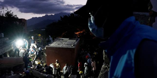 Colombia searches for survivors after powerful earthquake