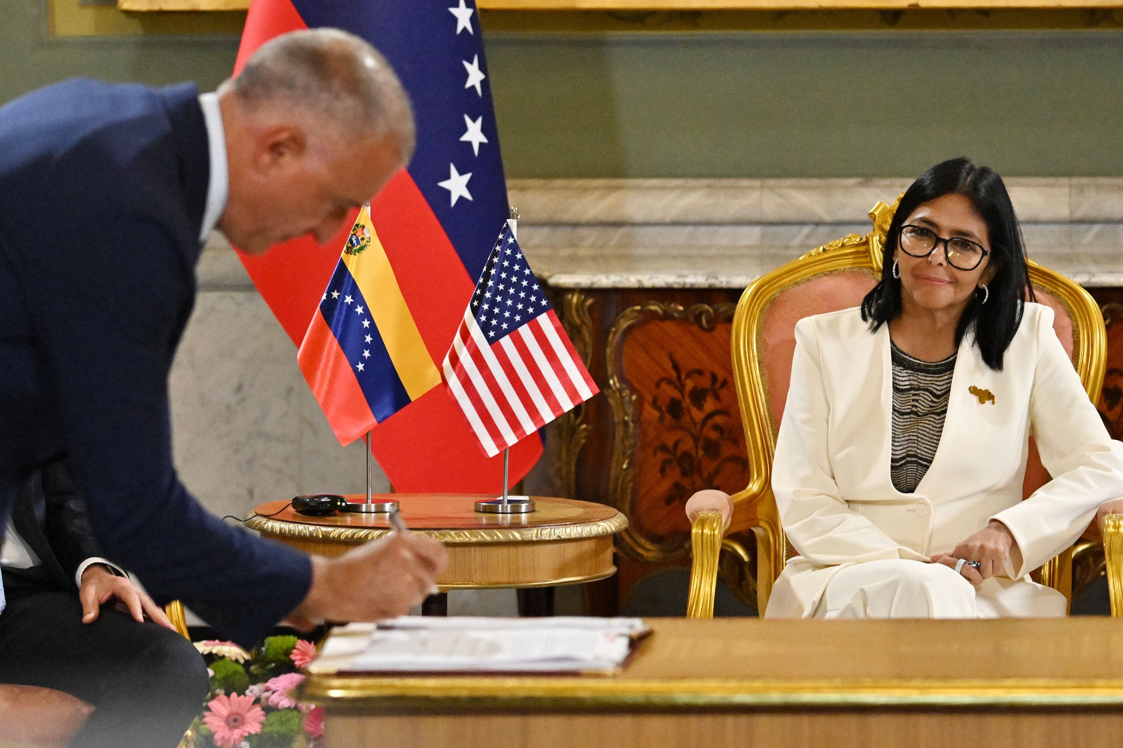 US $100bn Venezuela oil bet faces years-long wait