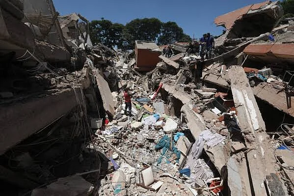 Colombia scrambles to find survivors as quake kills 132