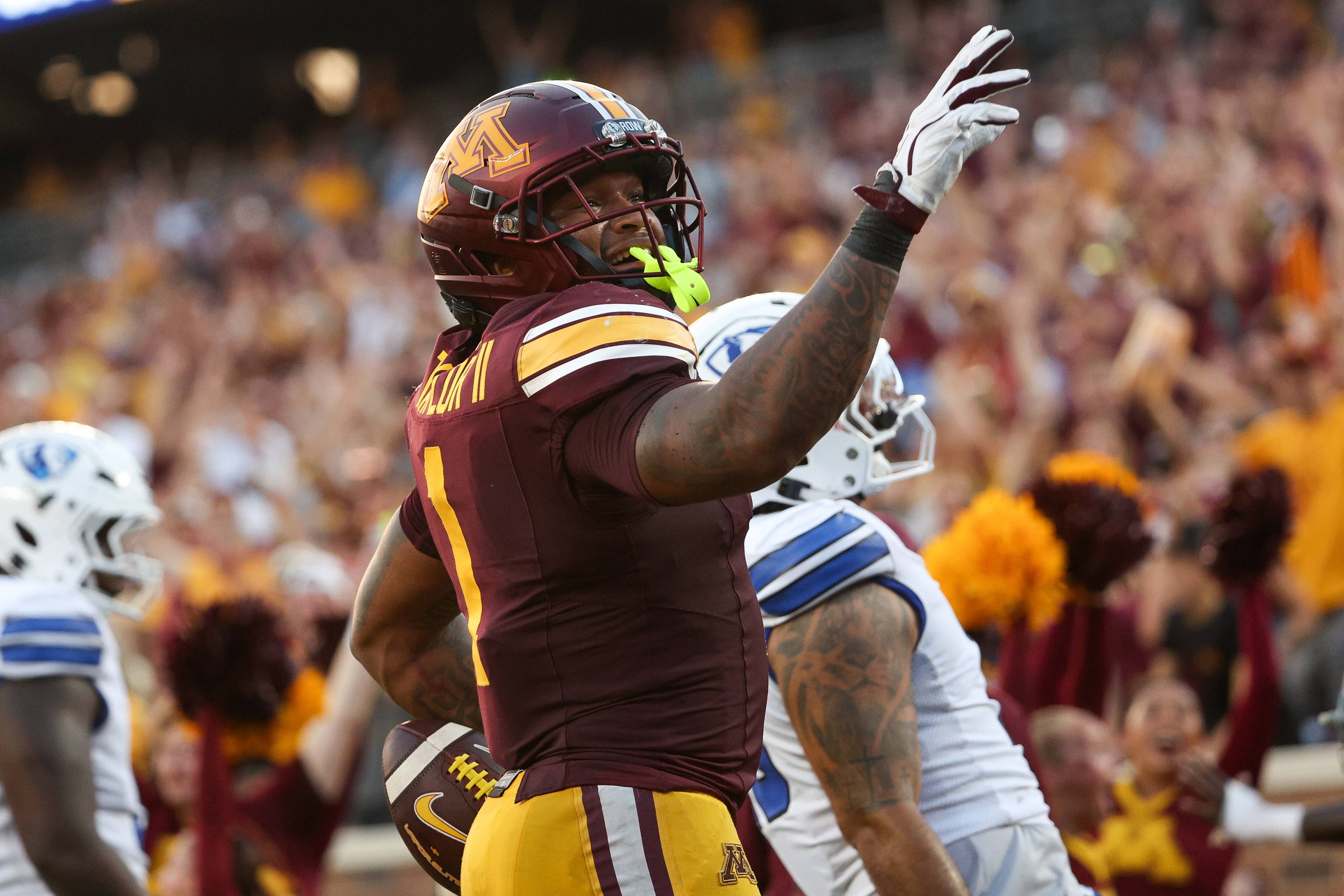 Gophers take care of business against Eastern Illinois in 2026 season opener