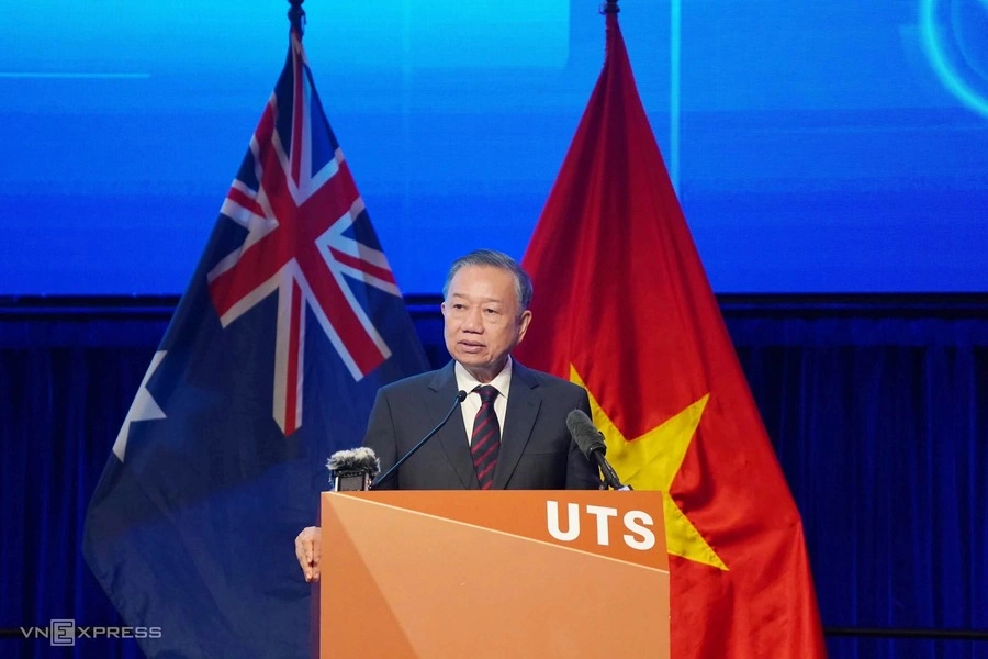 Vietnam, Australia sign agreements to strengthen economic ties