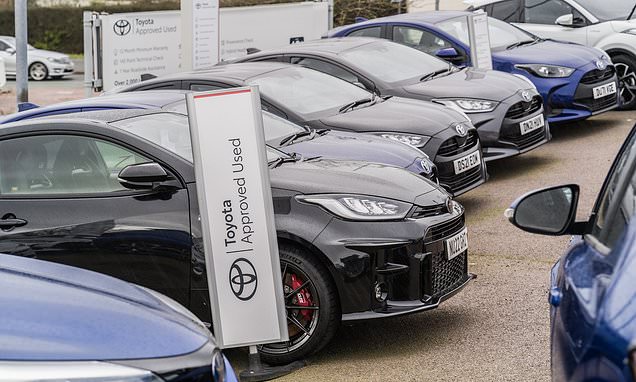 Used electric car sales surge due to rising fuel prices