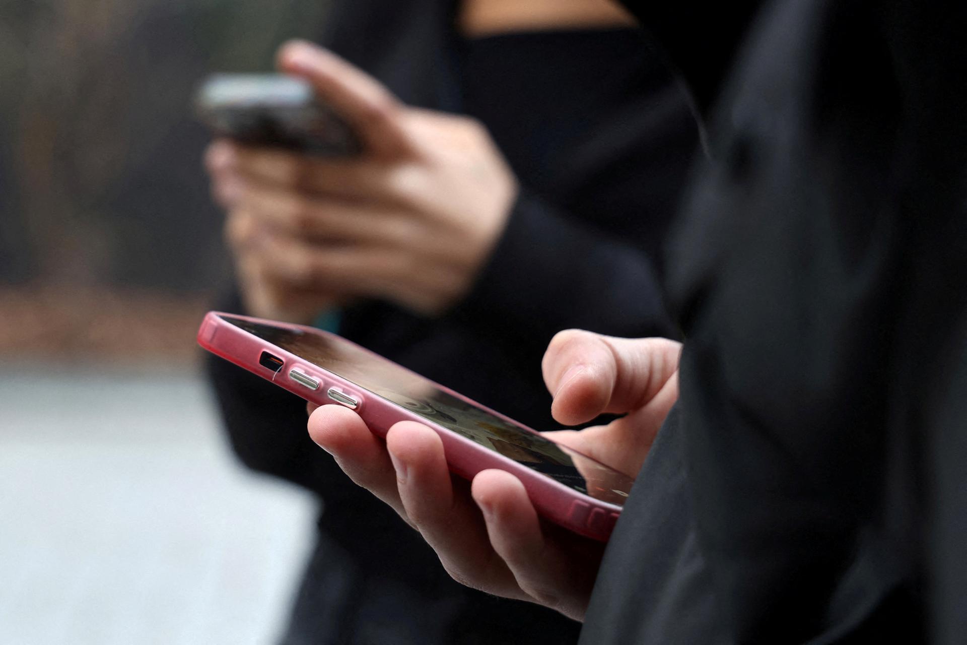 France bans unsolicited telemarketing calls, with hefty fines for violators