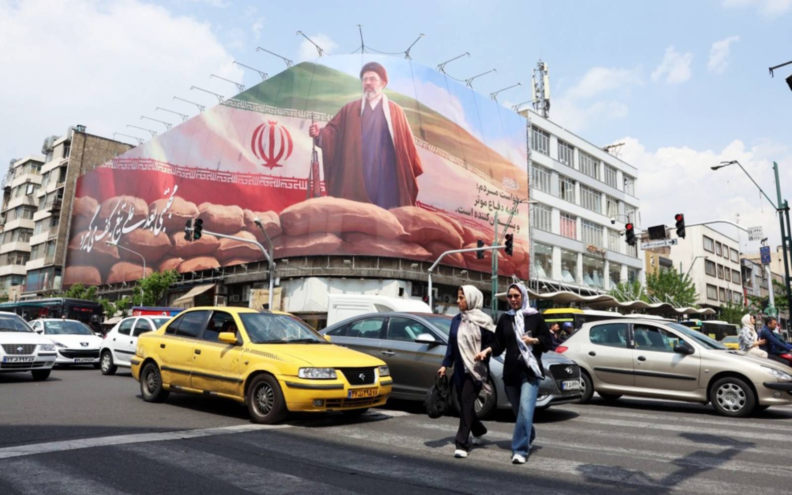 US pressure on Iran starting to tell, as sanctions and blockade bite