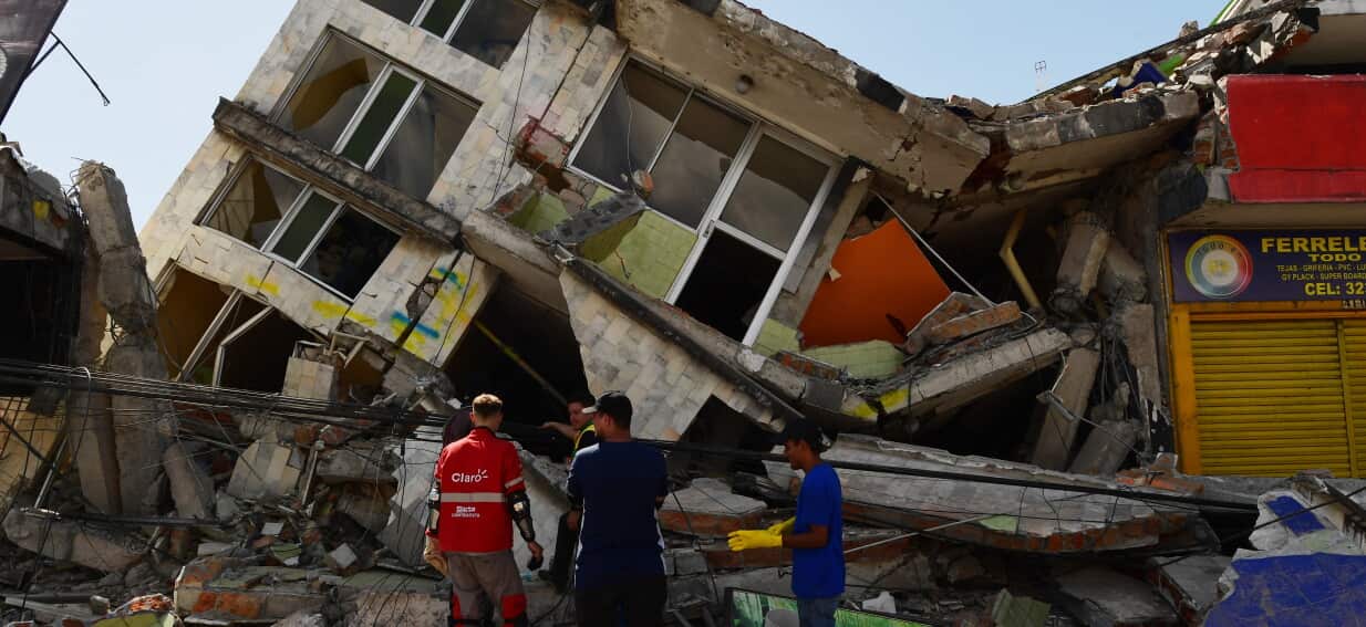 Death toll rises to more than 130 after 7.4 magnitude earthquake strikes Colombia