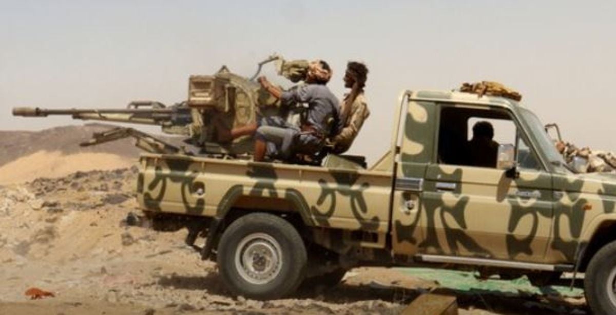 Yemeni forces foil Houthi infiltration attempt east of Taiz, capture militants