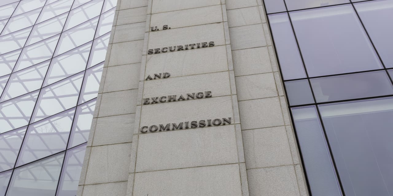 Daktronics Says SEC, NBA Seek Information on Kawhi Leonard
