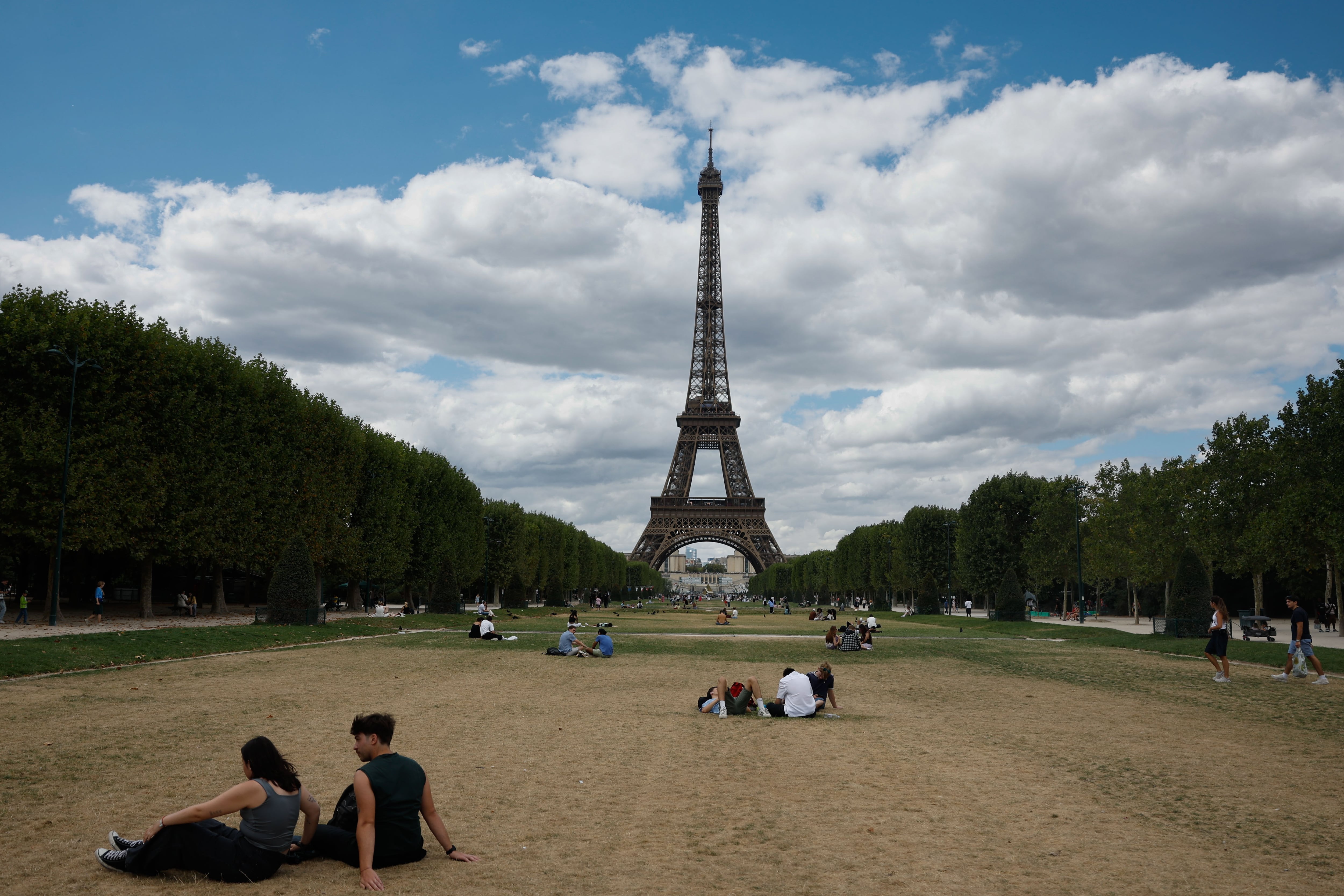 Smoking bans and train cancellations as Europe braces for new heatwave