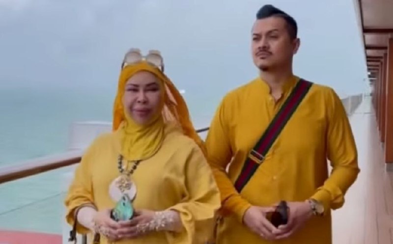#SHOWBIZ: Netizens 'appointed' as wedding planners for Fazley Yaakob and Vida!