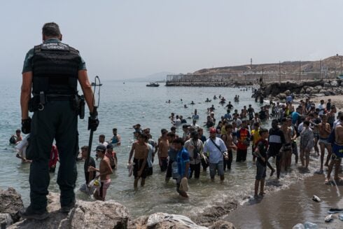 Social media giants Meta and TikTok to fact-check coverage of border crossings into Spain following ‘mass rush’ to Ceuta