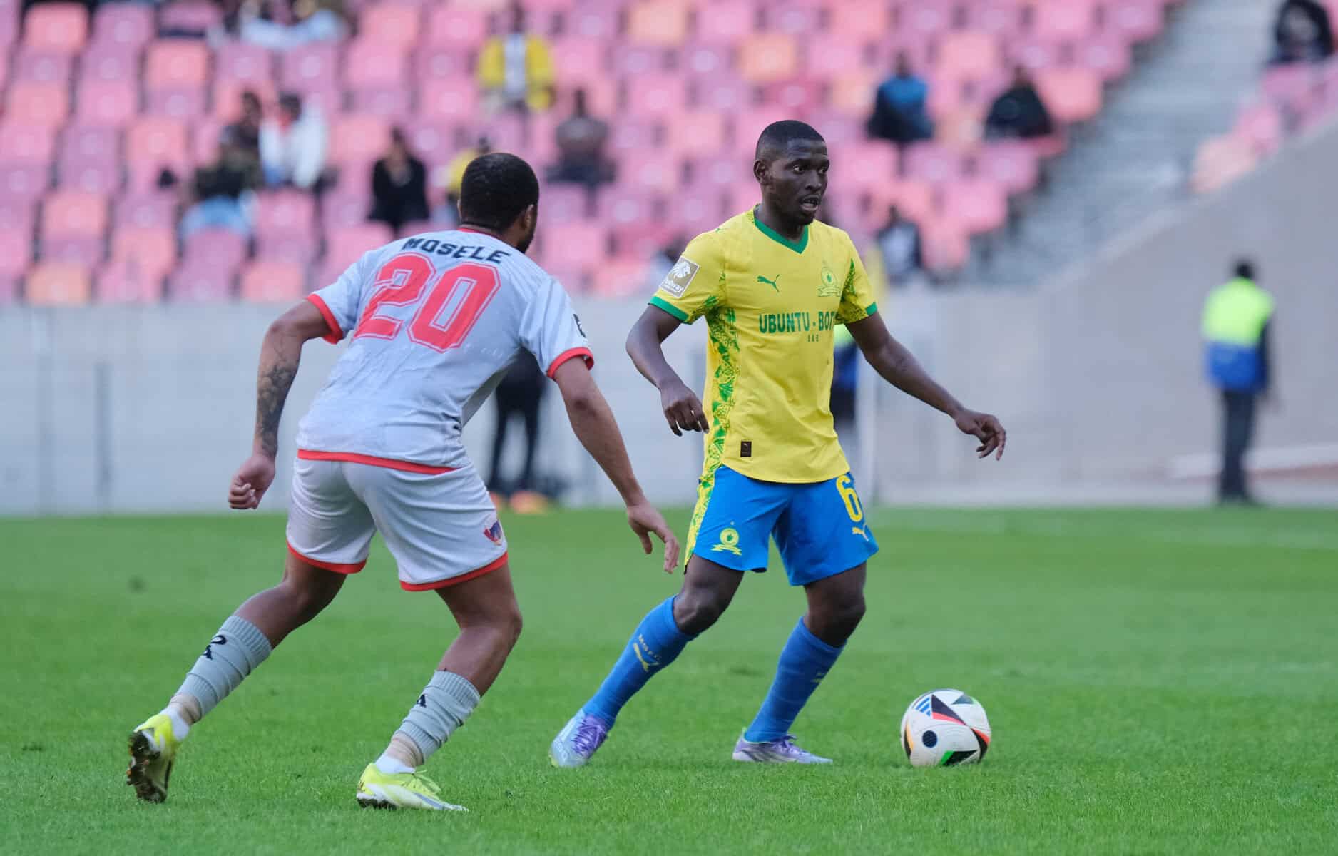 Modiba fires warning as Sundowns aim to reclaim title from Pirates