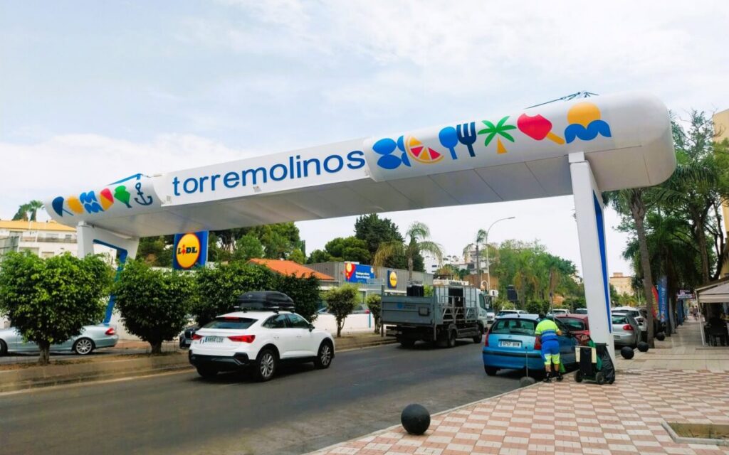 €2.2m Torremolinos resurfacing contract takes in 67,000 square metres and a battered, potholed MA-20 motorway