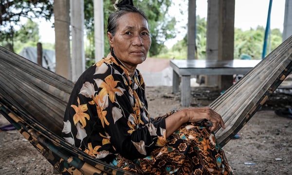In Cambodia, Floating Houses Are Stuck Aground as Climate Change Takes Hold