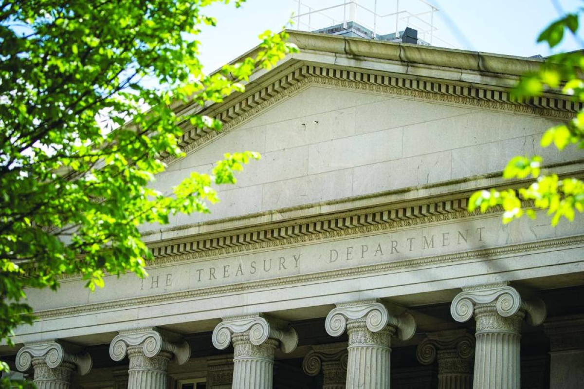 Chinese banks seen purchasing Treasuries after wooing dollar deposits