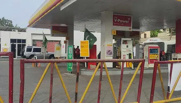 Petrol Pumps to Shut Down Across Pakistan After Independence Day