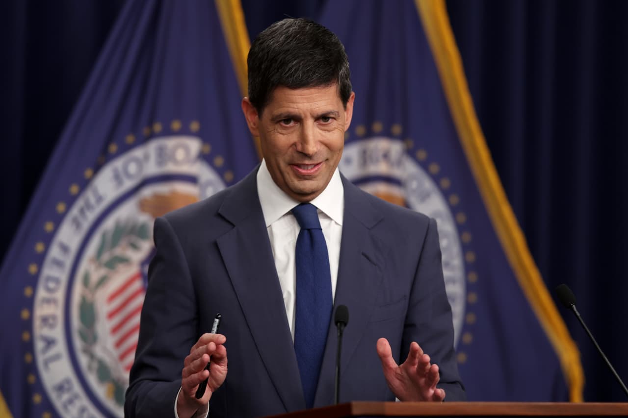 Warsh’s changes to forward guidance were tried by one central bank — and here’s what happened