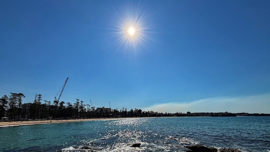 Weekend to bring unseasonable heat, thunderstorms, flooding and snow
