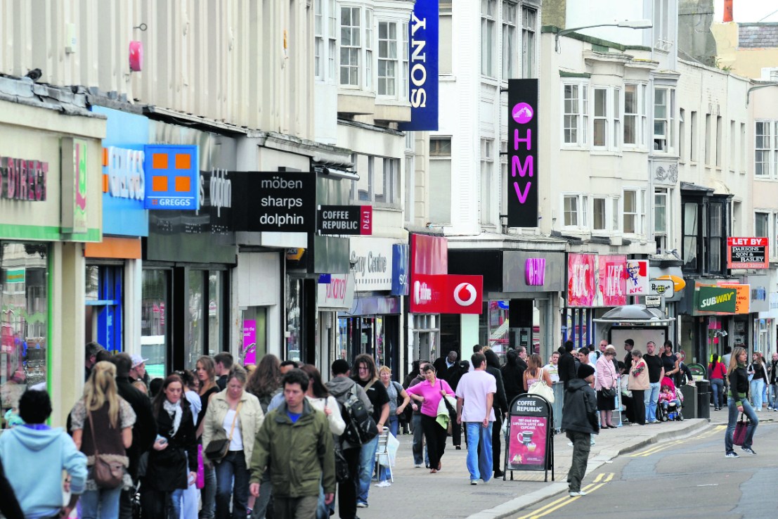 UK economy to ‘reverse gains’ as construction drags growth