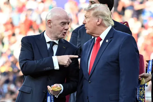 Donald Trump says would be 'terrible mistake' to oust embattled Gianni Infantino