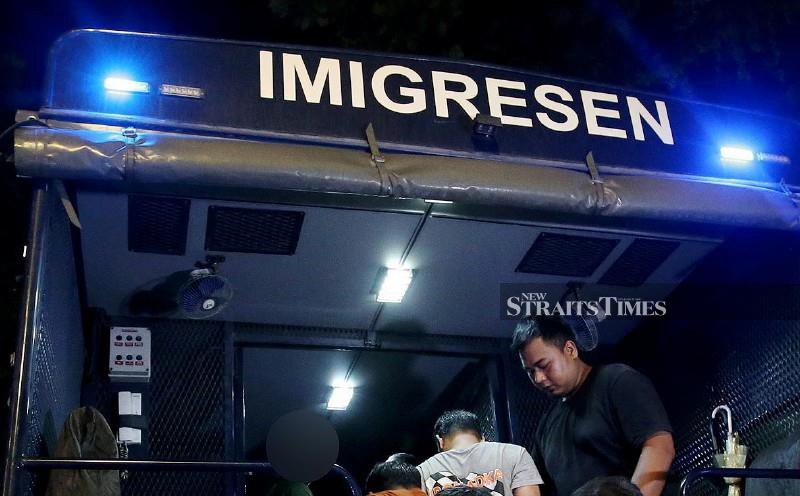 Prai residents in Penang welcome Immigration raid at flat