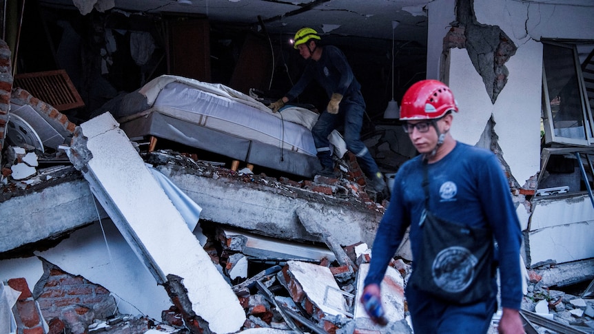 Colombia quake death toll reaches 224 with more than 2,700 missing