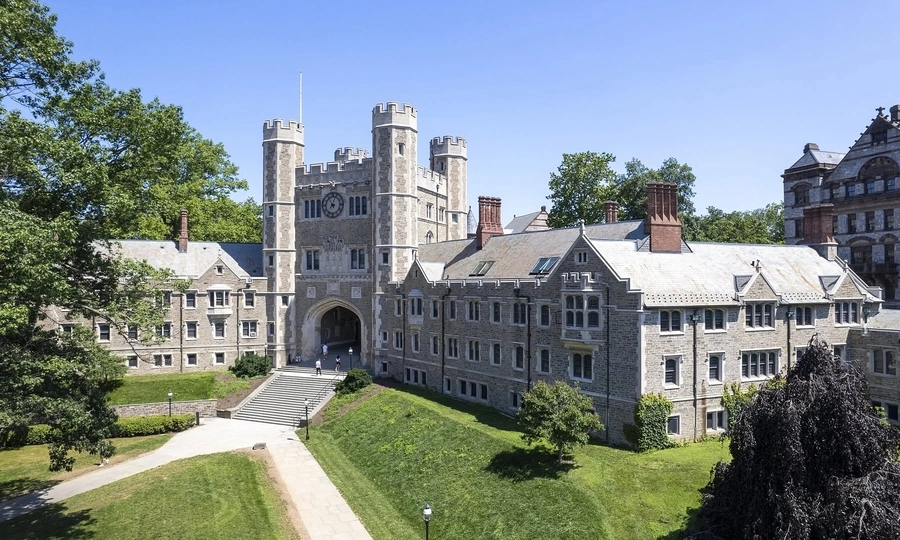Here are 20 US universities with most successful graduates, according to LinkedIn
