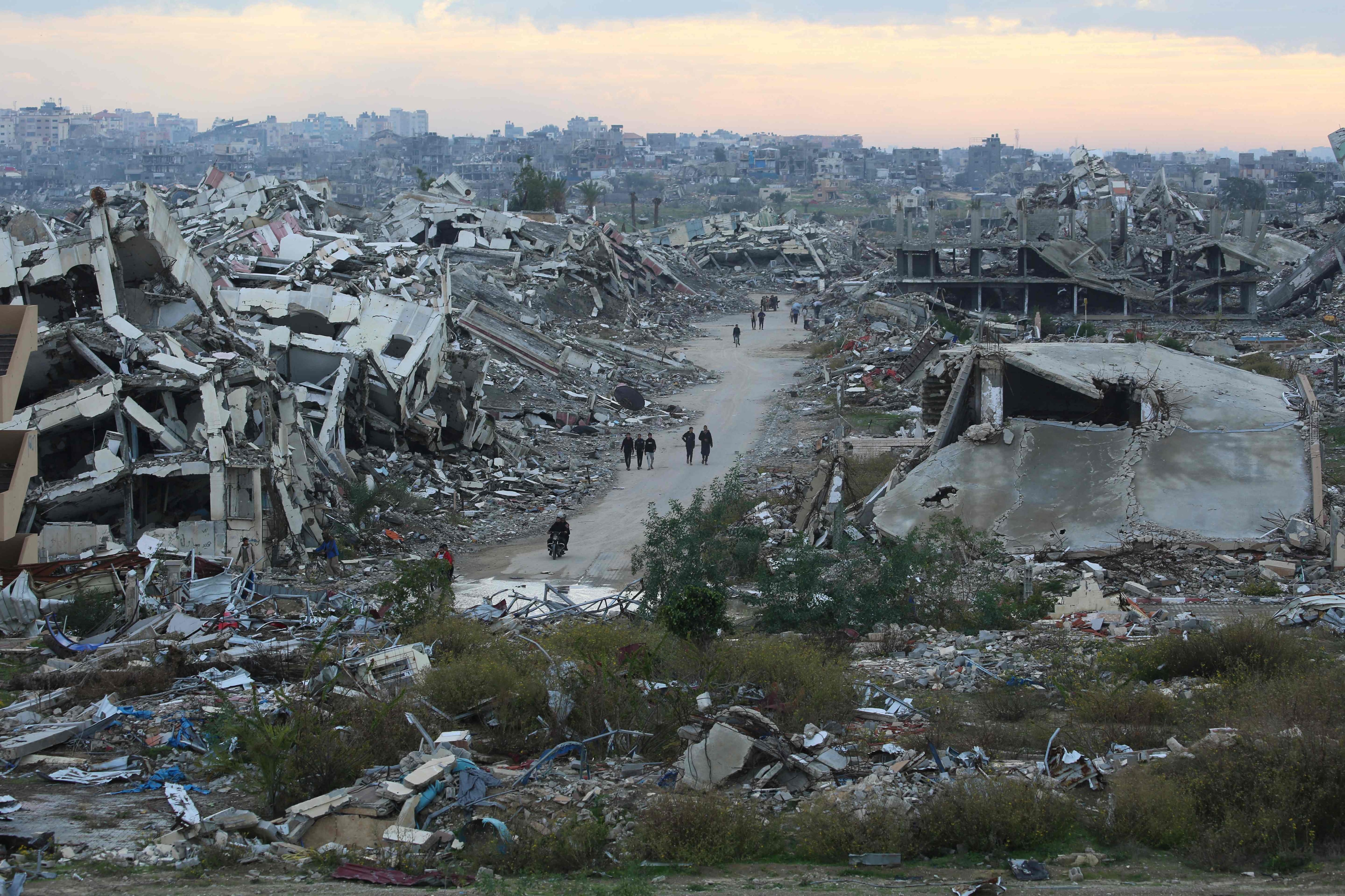 Gaza children win legal battle to move to UK with grandfather after parents killed
