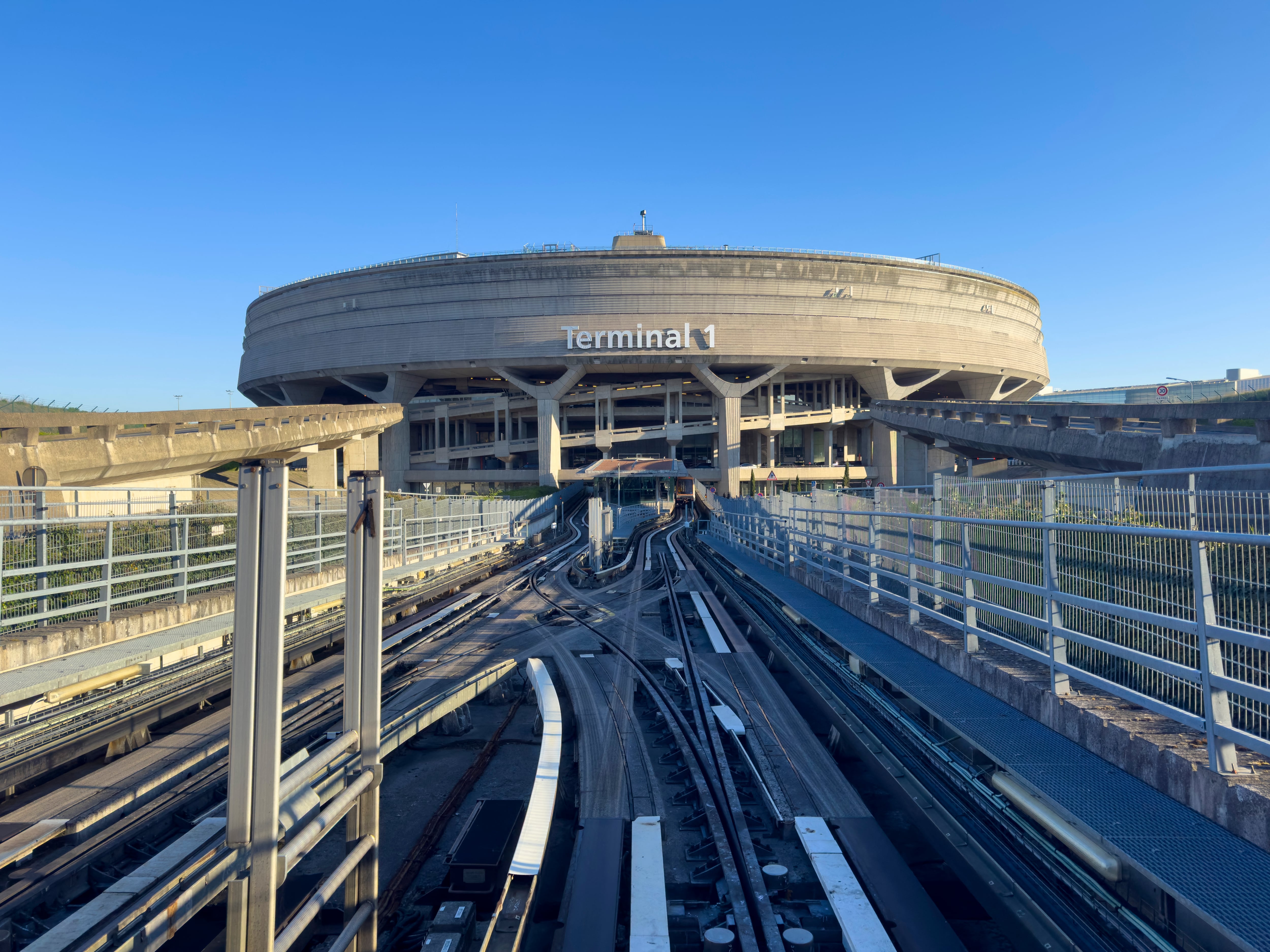 Warehouse fire shuts two runways at Paris Charles de Gaulle airport