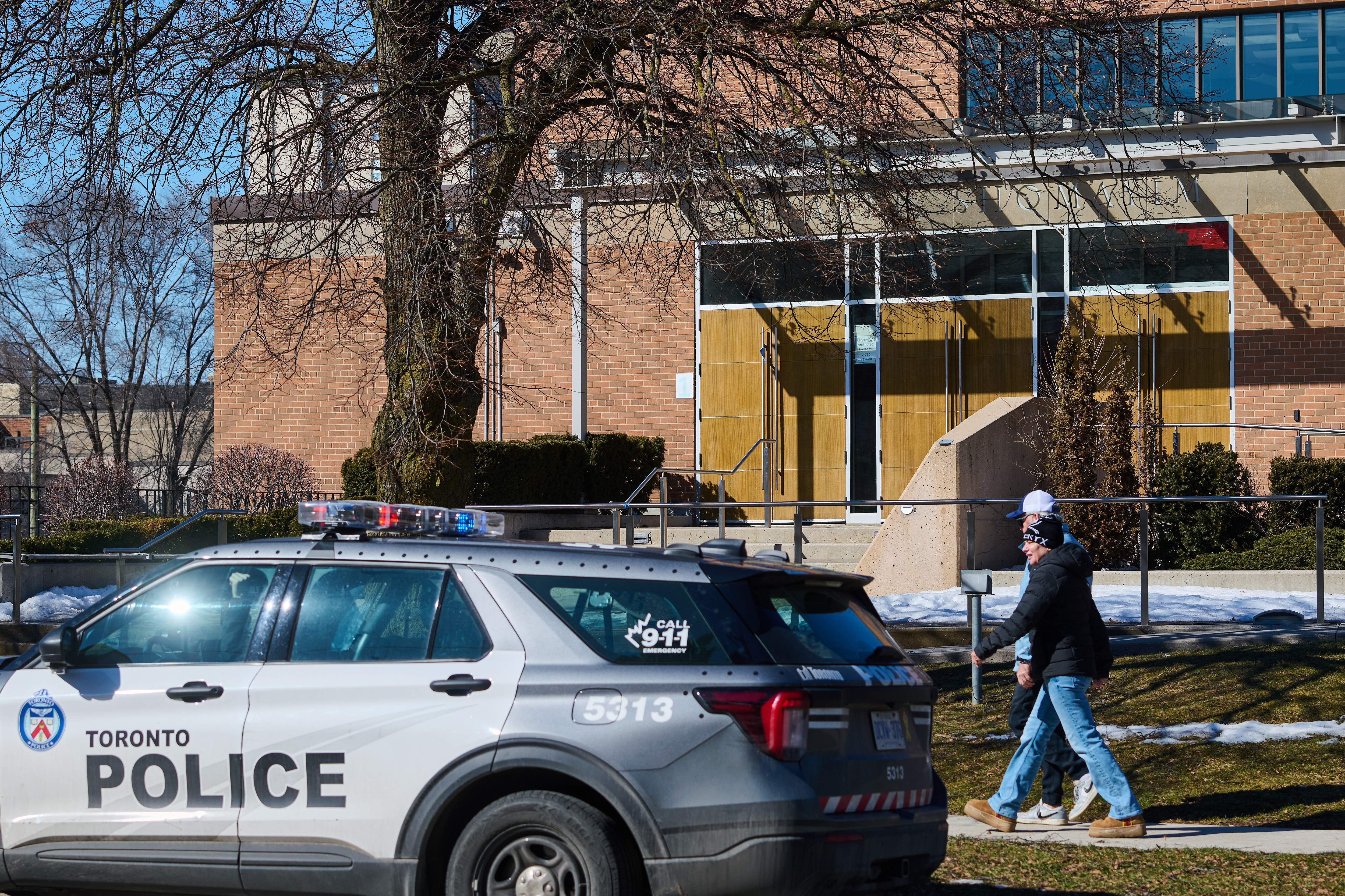 3rd man arrested in Toronto synagogue shootings, no suspects remain: police