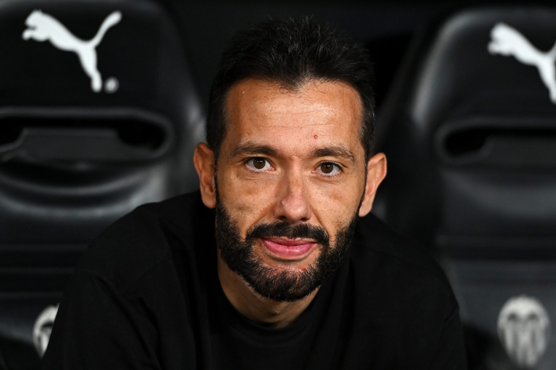 Valencia manager highlights Barcelona quality ahead of La Liga clash – “They are the champions”