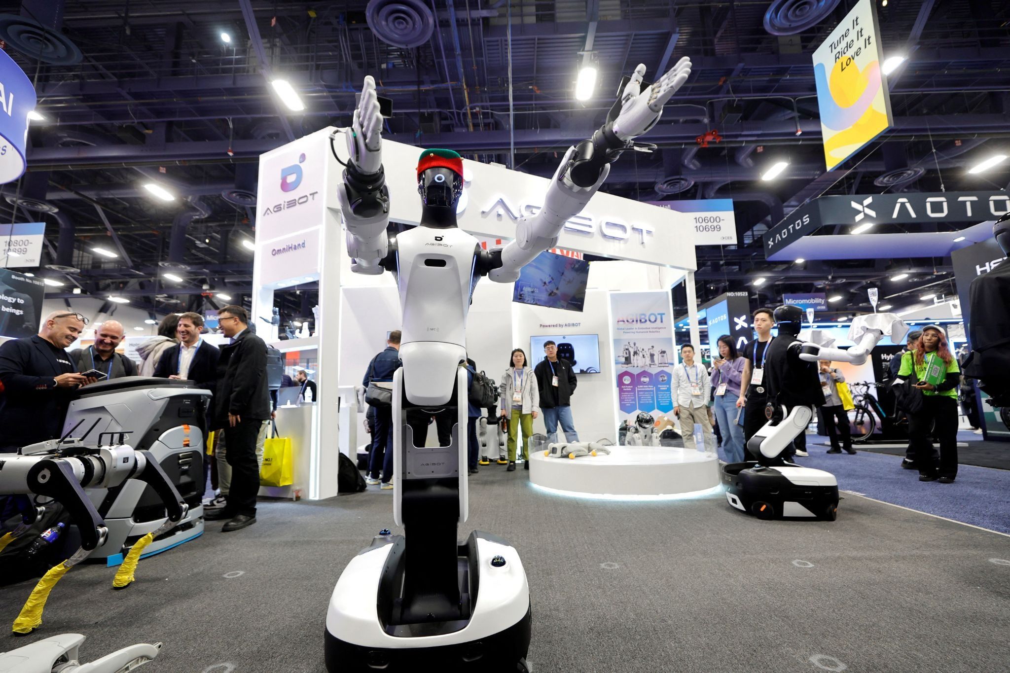 AgiBot passes Unitree as China's top humanoid exporter