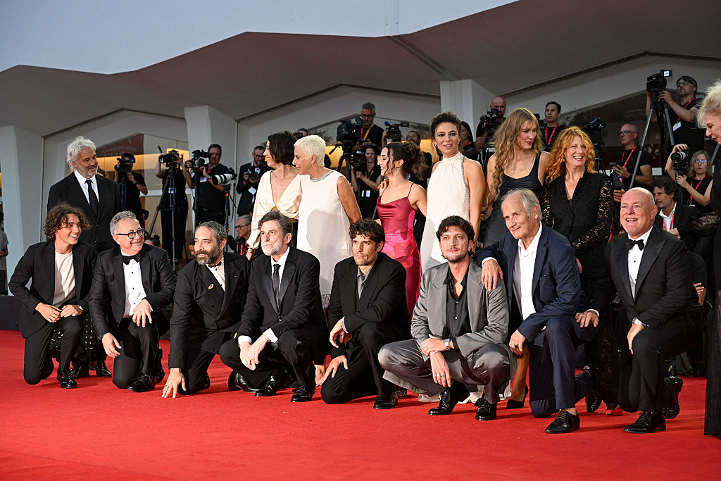 Nanni Moretti’s ‘It Will Happen Tonight’ Earns Nine-Minute Ovation At Venice World Premiere