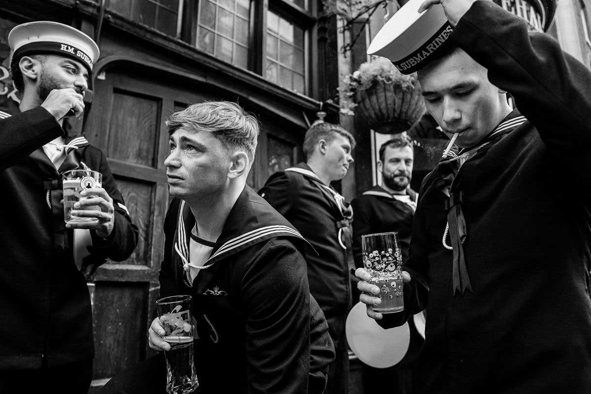These are without doubt the best street photos you will see today!