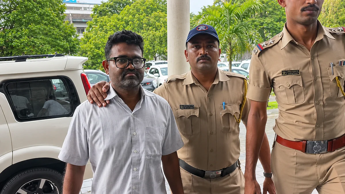 TET Paper Leak Probe: Solapur Coaching Institute Operator Becomes First Maharashtra-Based Arrest; 26 Students’ Documents Recovered In Bihar