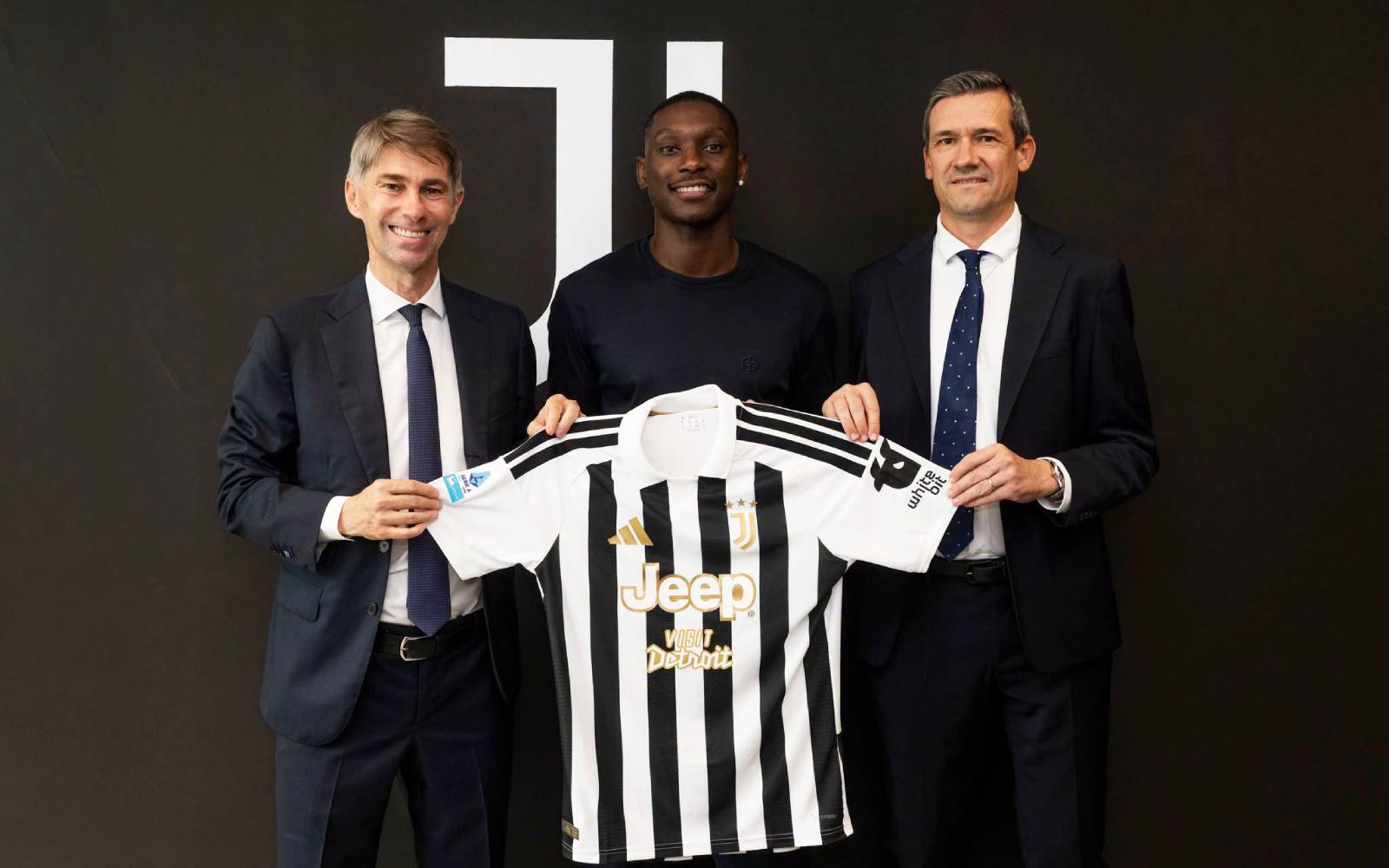 Juventus sign Kolo Muani from PSG on five-year deal