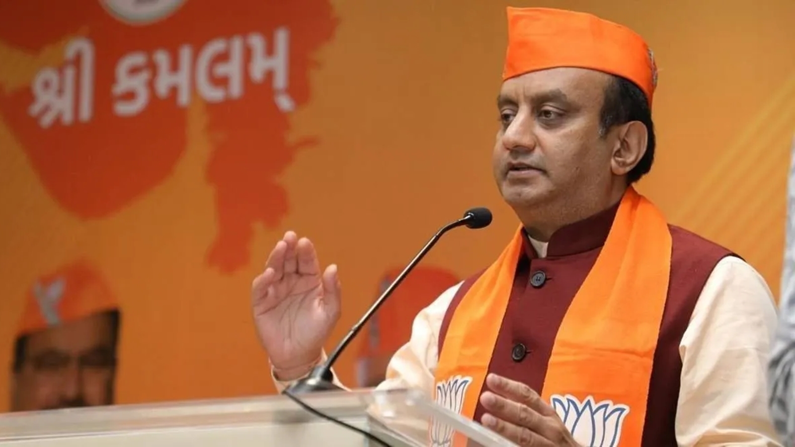 Why is Congress silent on Jharkhand ‘paper loot’, asks BJP