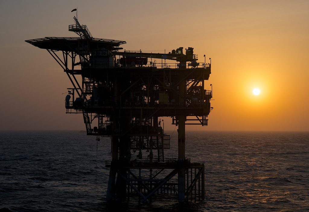 How Venezuela Auctioned Its Oil to Survive