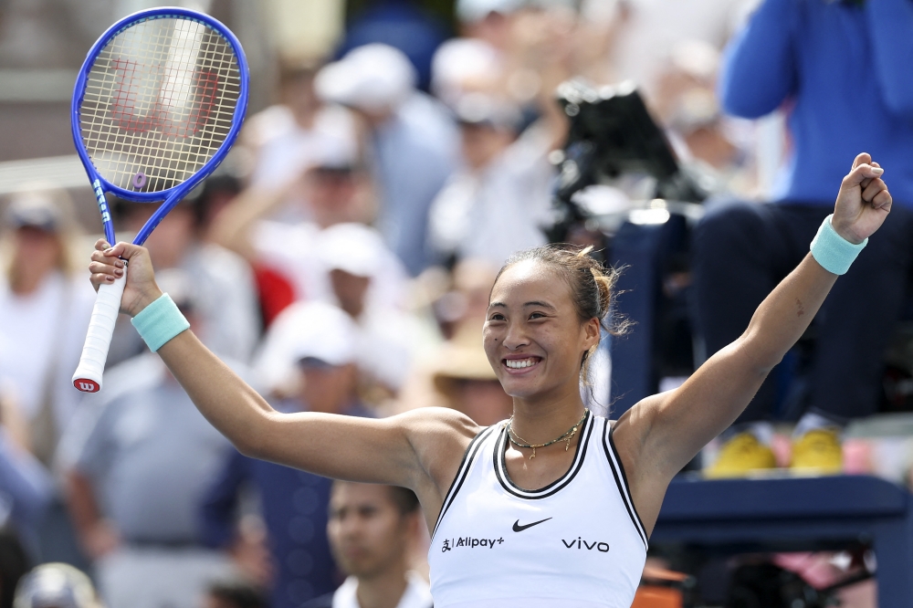 Zheng stuns Keys, Potapova dumps out Anisimova to reach last 16 in US Open upset day