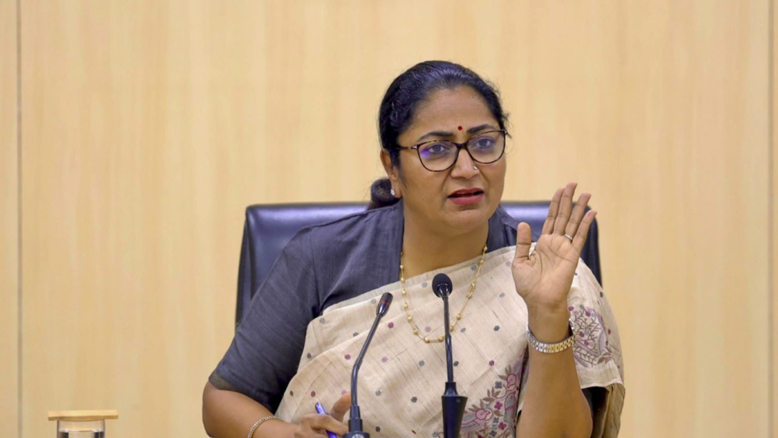 ‘Brother, at least put on some proper clothes’: Why Delhi CM slammed AAP MLA