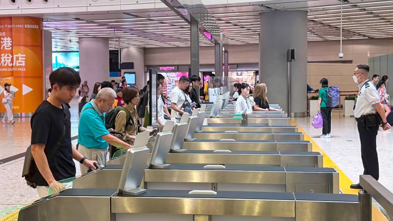 Signalling fault disrupts Hong Kong high-speed rail service, delaying 15 trains