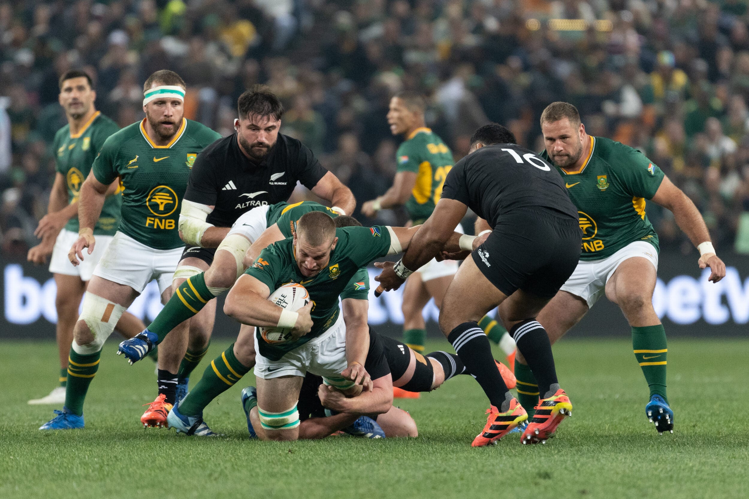 Kolisi hails second-half Bok performance, thanks fans after last home game of year