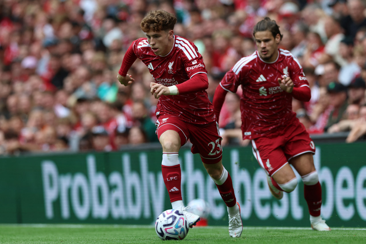Bezos Is Among Investors Nearing Deal for Stake in Liverpool Soccer Team