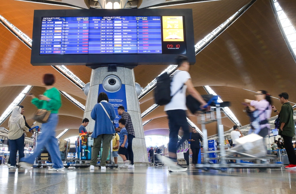KLIA sets up resting areas for Jakarta‑bound passengers after Anak Krakatau ash forces airport shutdown