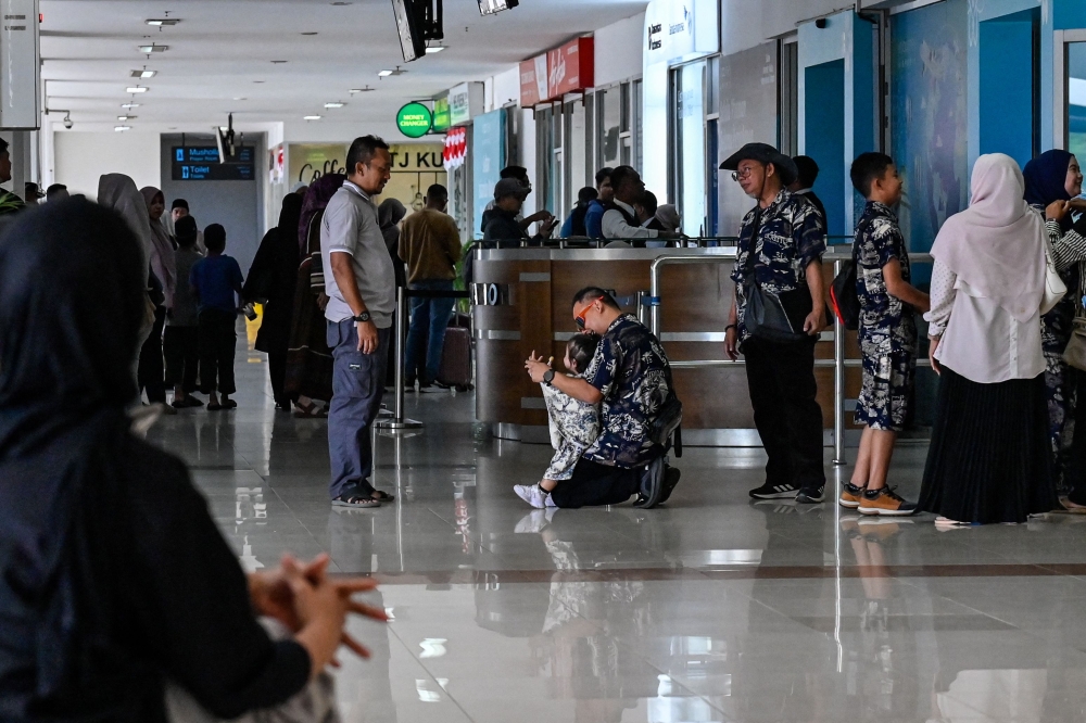Singapore Airlines cancels multiple Jakarta flights after Mount Anak Krakatau eruption