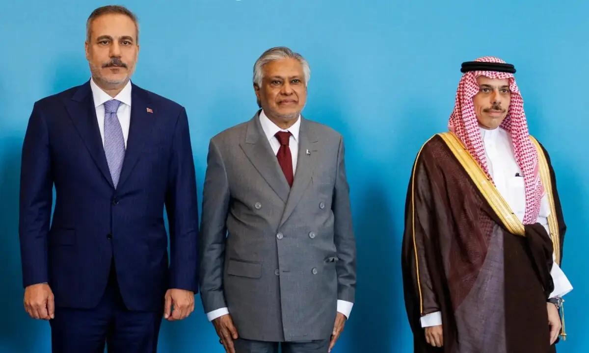FM Dar discusses regional security, Makkah pact with Saudi, Egyptian, Turkish counterparts