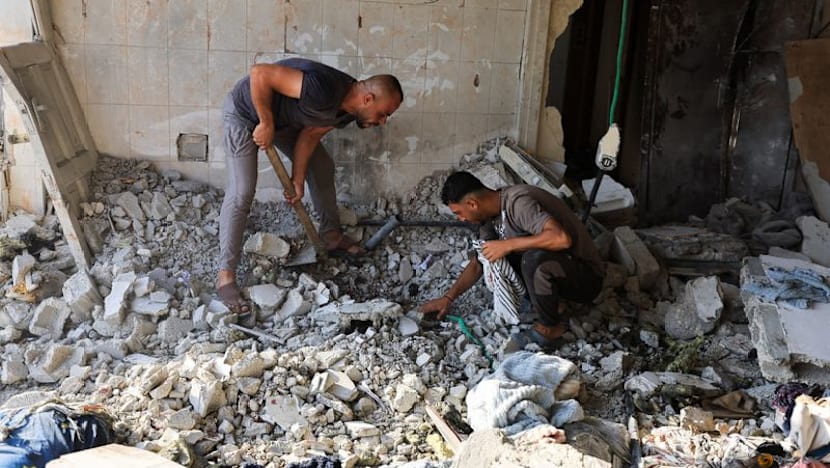 Israeli strikes kill 18 in Gaza, minister says no deal to halt attacks