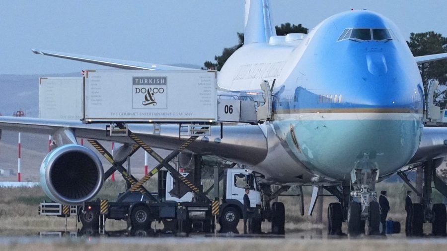 Air Force One swap calls into question Trump's safety abroad