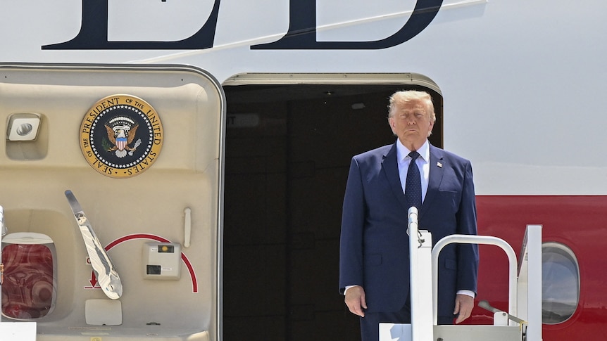 Trump's secret plane switch sparks debate over missile 'decoy' passengers