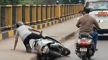Caught On Camera: DCP Nameplate Car Zigzags Through Indore, Allegedly Hits Child & Elderly Man